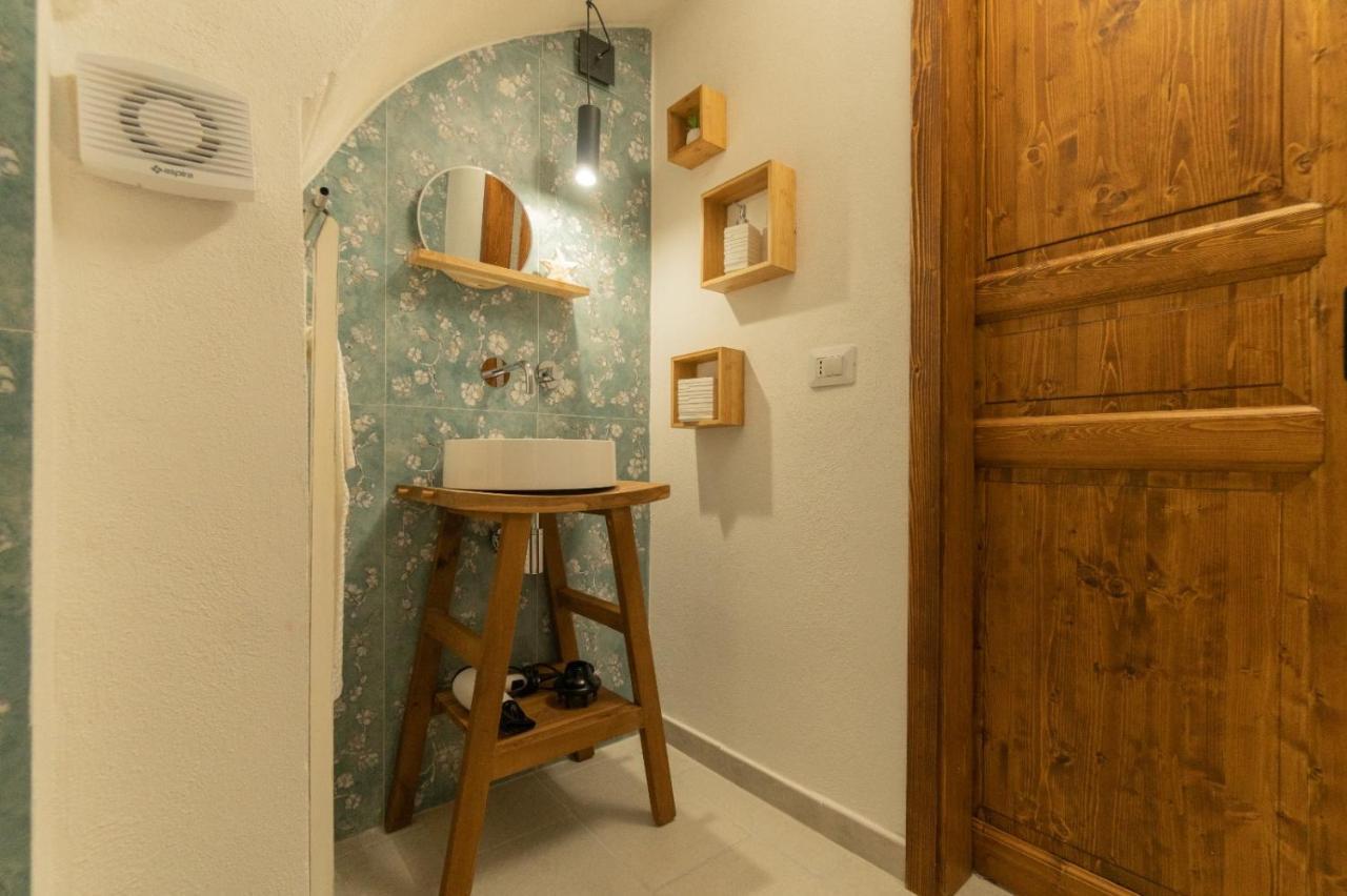 Romantic Suite Centro Storico กัลลีโปลี ภายนอก รูปภาพ